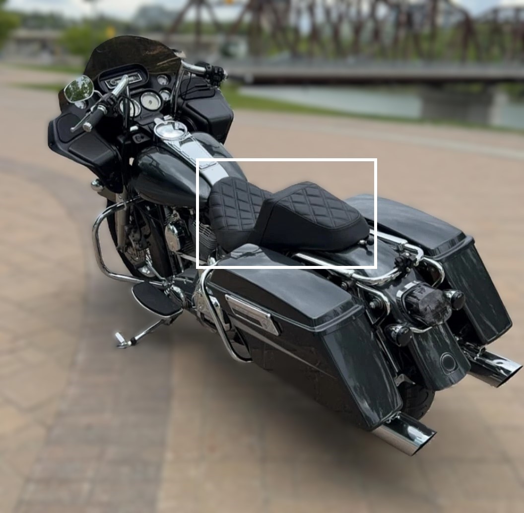 New Step-Up Diamond Seat Cushion For Harley Road Glide / Electra Glide 1997-2007