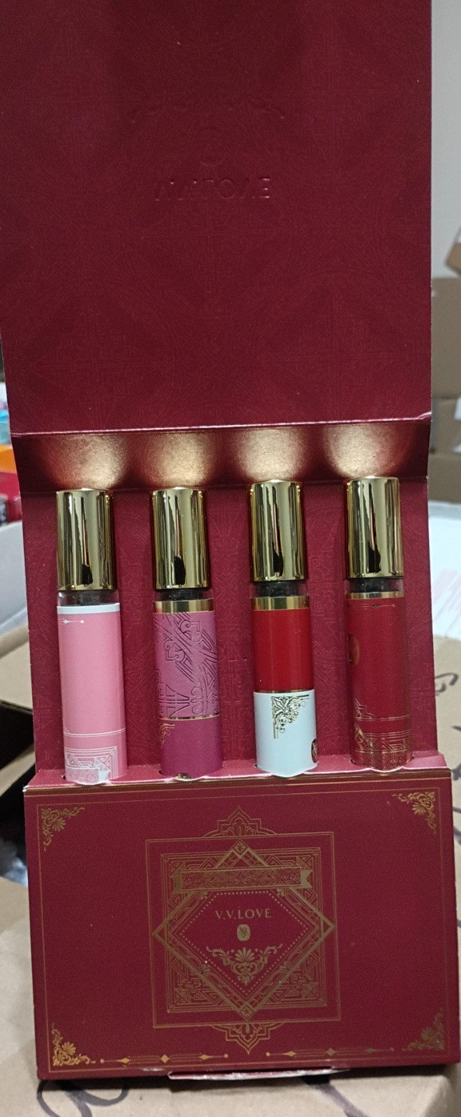 V. V. LOVE 4 Piece EDP Sprays 35 mL Each. Women\'s Travel Gift Set.**Made in UAE*