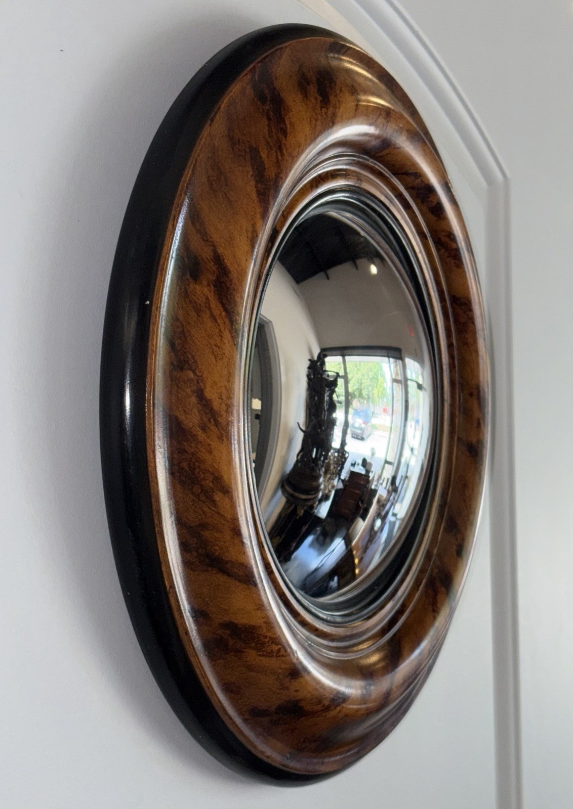 Theodore Alexander Federal Style Convex Mirror Beautiful Wood Grain Bubble Glass Theodore Alexander Federal Style Convex Mirror Beautiful Wood Grain Bubble Glass
