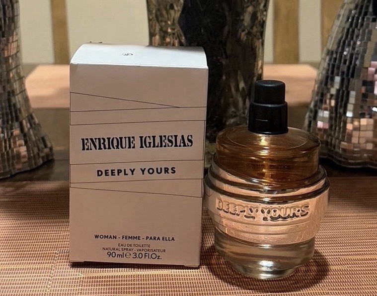 Enrique Iglesias Deeply Yours Eau de Toilette Spray Women 3 oz Tester