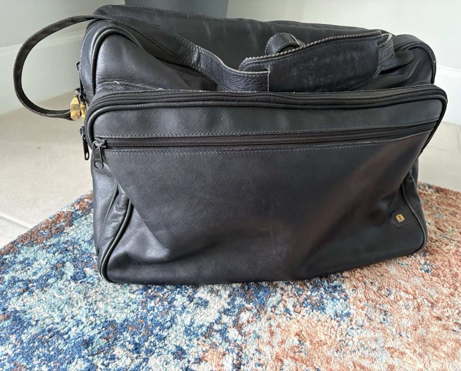 Loewe Madrid Black Messenger Bag Shoulder Strap Zip Closure Solid Unisex