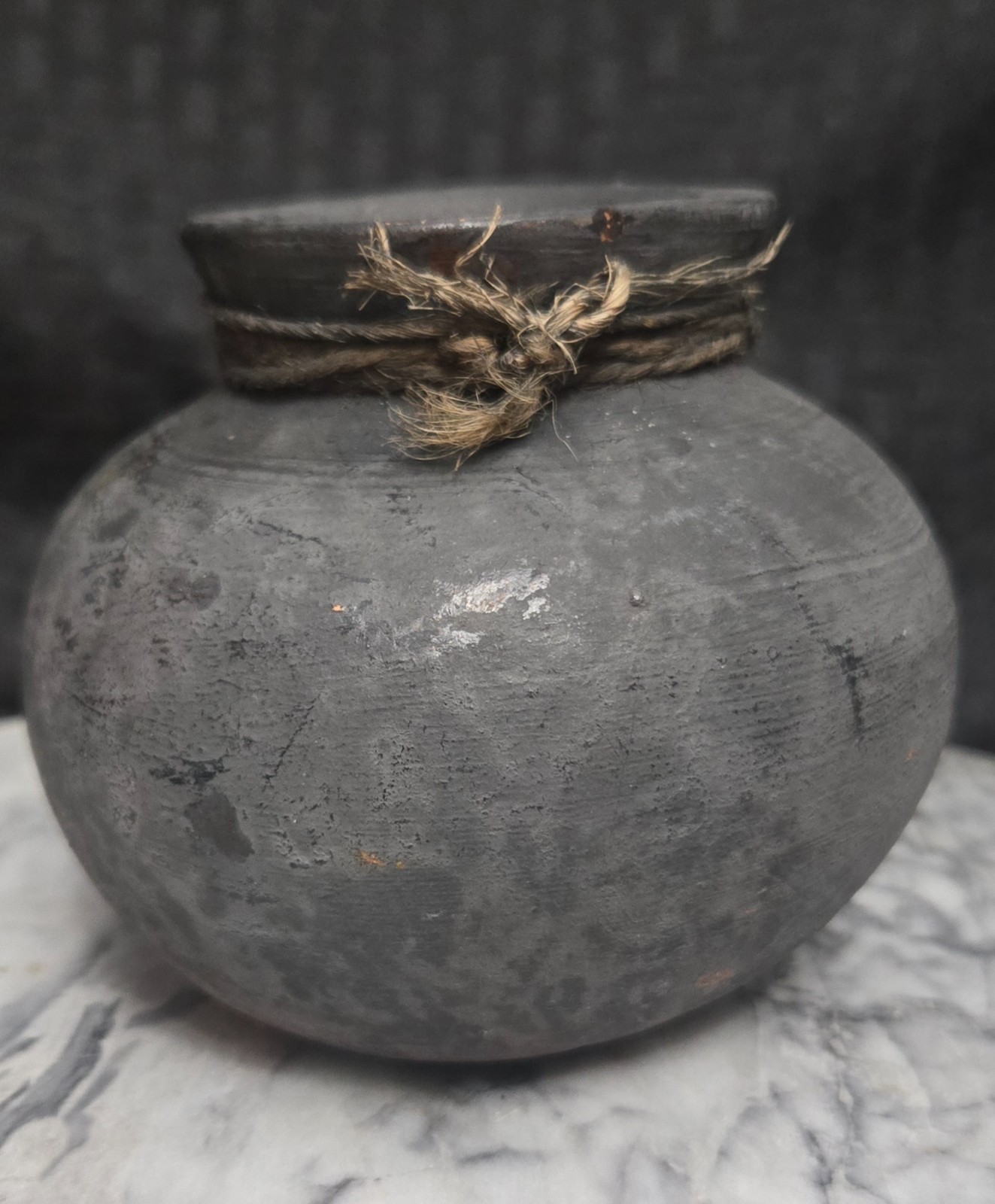Vintage Handcrafted Black Terracotta Water Pot Old Decorative Collectible 4\