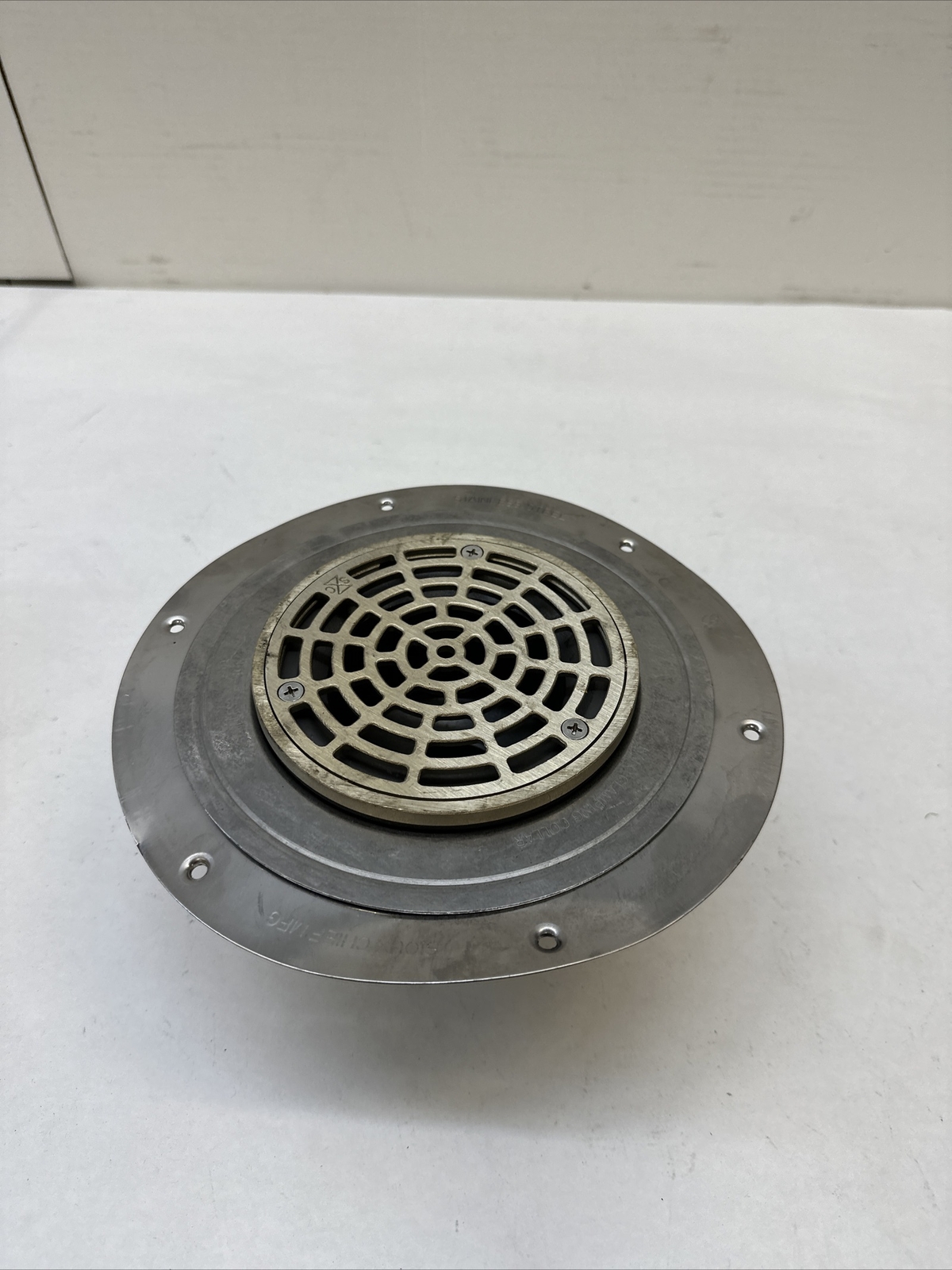 Sioux Chief Drain Halo W/Cc 2 Di Nb R And S 822-M2DNR Sioux Chief Drain Halo W/Cc 2 Di Nb R And S 822-M2DNR