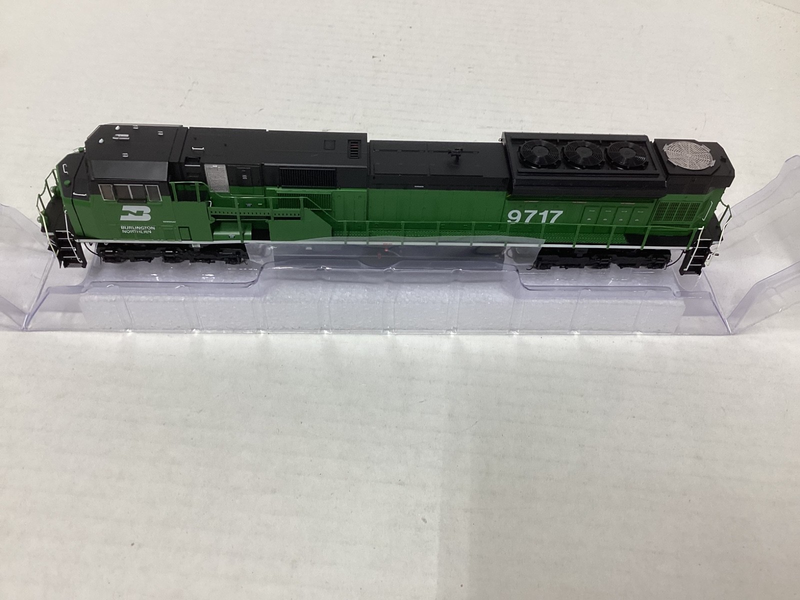 Athearn Genesis #G-1926 HO scale “BN” SD90MAC Rd.#9717 Athearn Genesis #G-1926 HO scale “BN” SD90MAC Rd.#9717