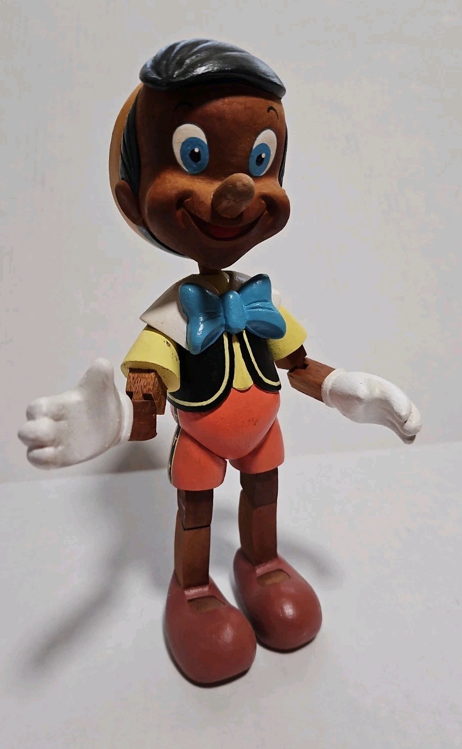 Vintage Disney Pinocchio Handcrafted Wooden Figure Limited Edition 176/1000 Vintage Disney Pinocchio Handcrafted Wooden Figure Limited Edition 176/1000