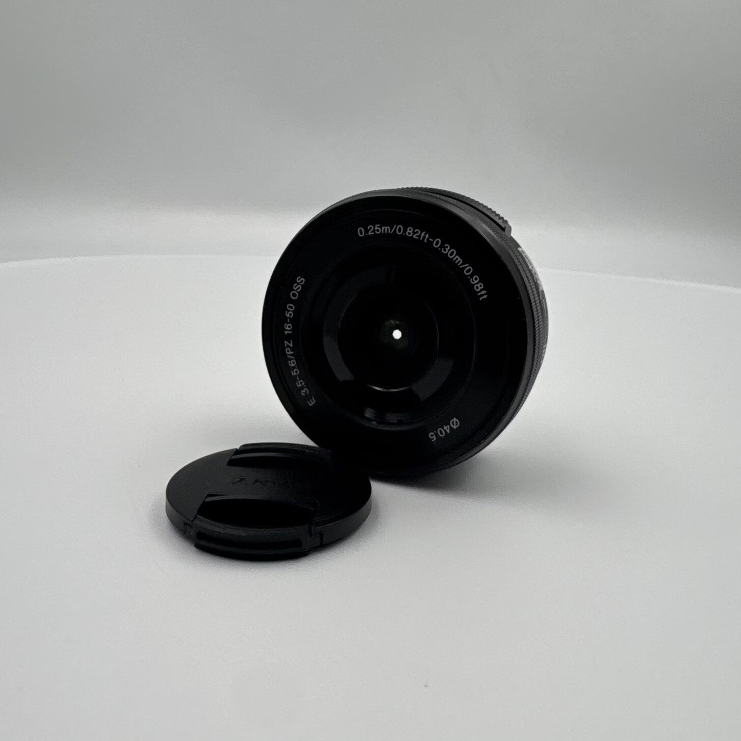 Sony E PZ SELP1650 16-50mm f/3.5-5.6 OSS Lens for Sony E-Mount Cameras - Black Sony E PZ SELP1650 16-50mm f/3.5-5.6 OSS Lens for Sony E-Mount Cameras - Black