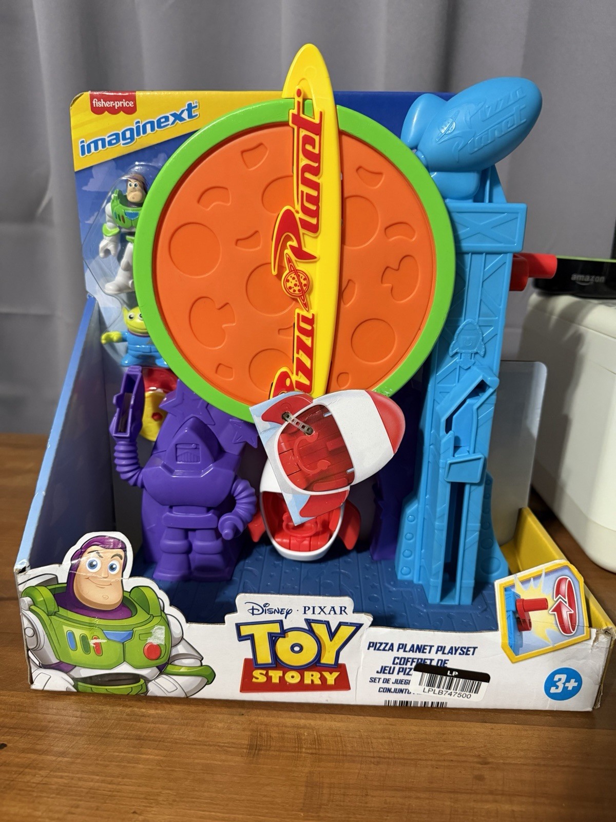 Imaginext Disney Pixar Toy Story Pizza Planet Playset with Buzz & Alien NEW Imaginext Disney Pixar Toy Story Pizza Planet Playset with Buzz & Alien NEW
