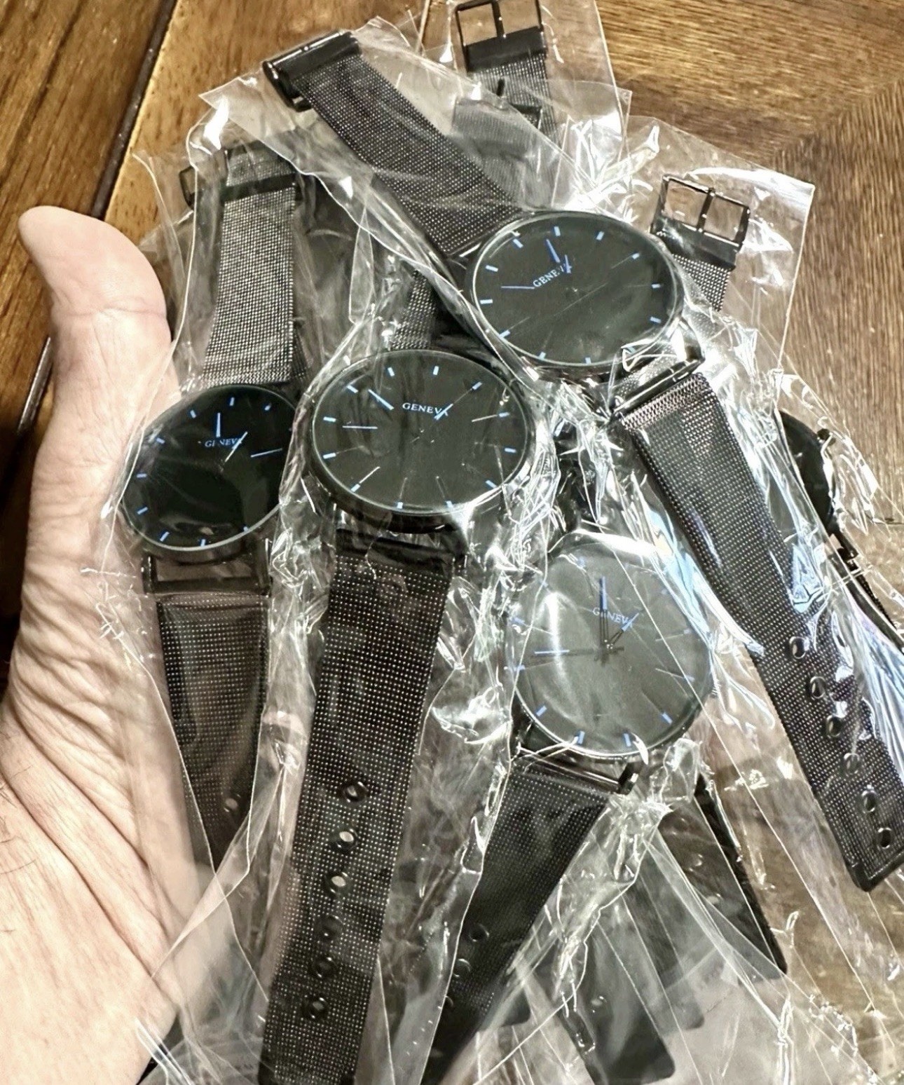 12x Men\'s Wrist Watch Lot •12  watches•Makes great gifts•New Bulk Lot of twelve