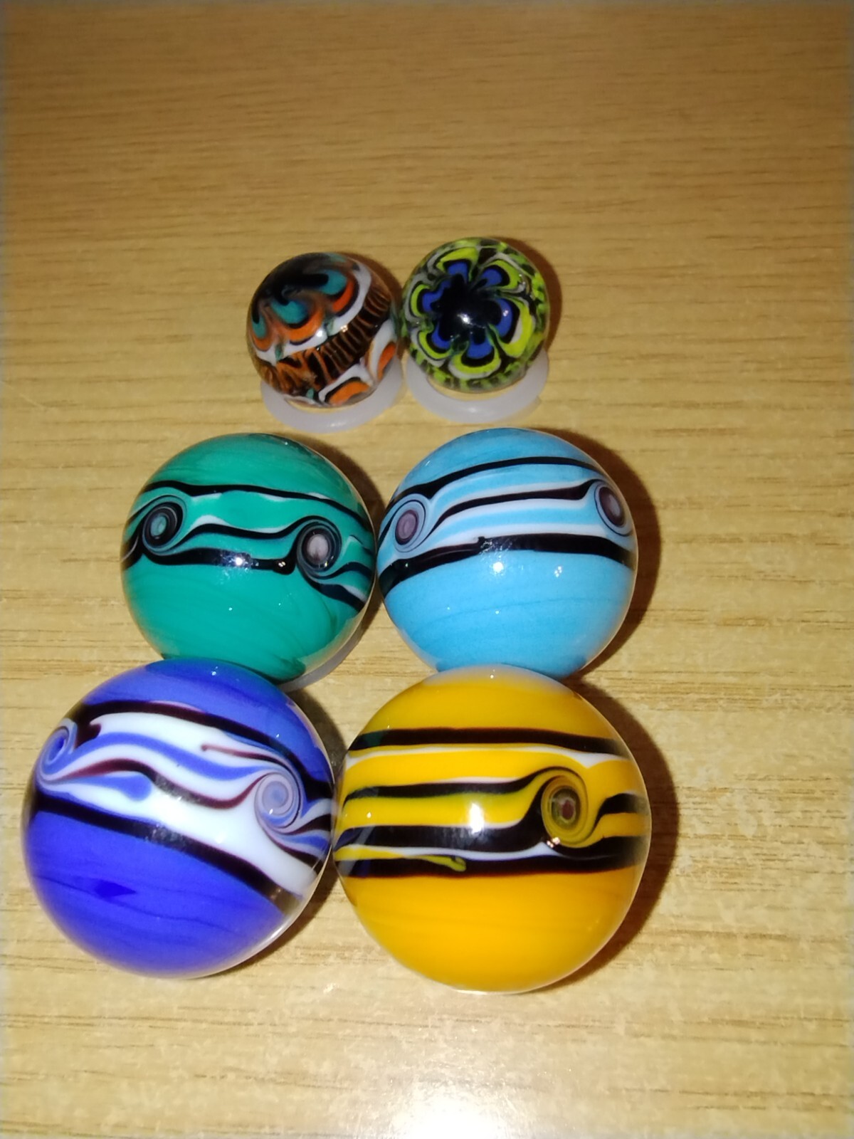Lot of 4 Riptide 22mm + 2 Rinky Dink 16mm Handmade Art Glass Set of 6 Marbles Lot of 4 Riptide 22mm + 2 Rinky Dink 16mm Handmade Art Glass Set of 6 Marbles
