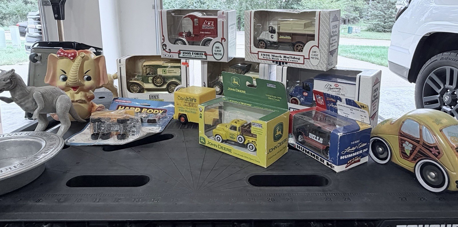 Vintage ERTL Advertising Truck Bank Lot John Deere IGA Ace NFL Hummer Collection