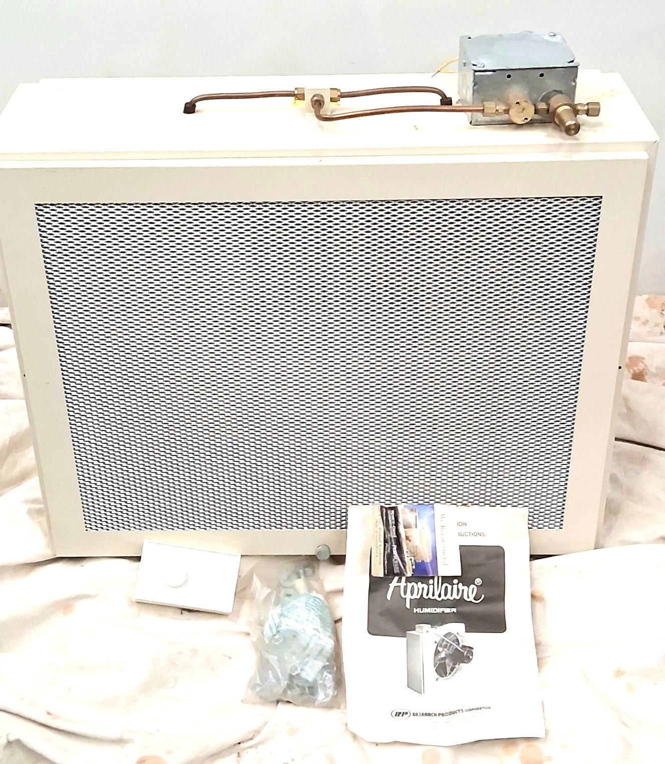 AprilAire 1120 Industrial Space Humidifier Self-Contained, 120V, New Old Stock
