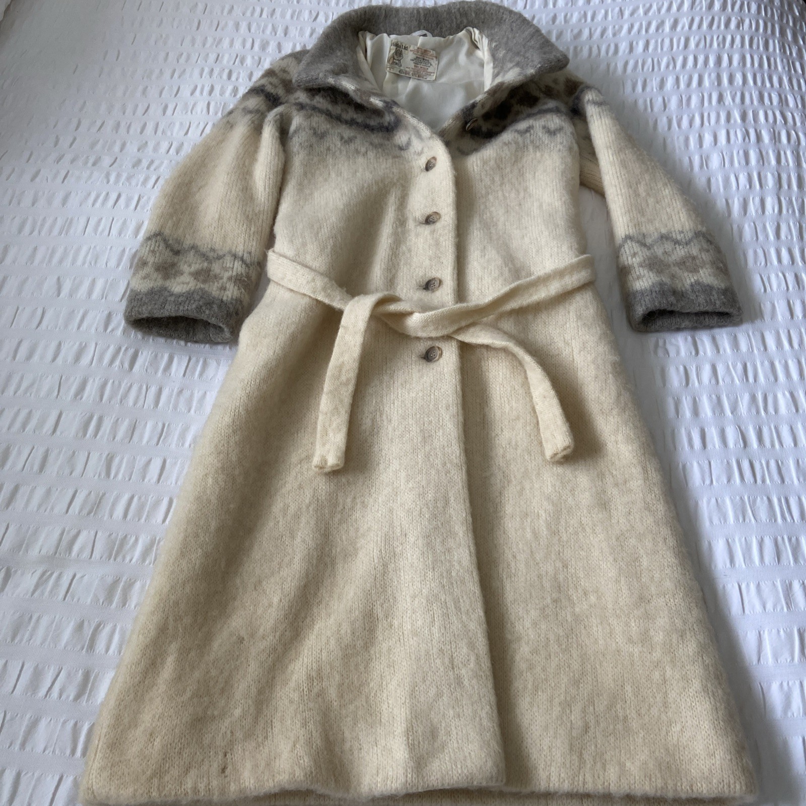 Vintage Hilda Ltd Icelandic Wool  Coat Women Nordic Pattern Sz S Button Closure