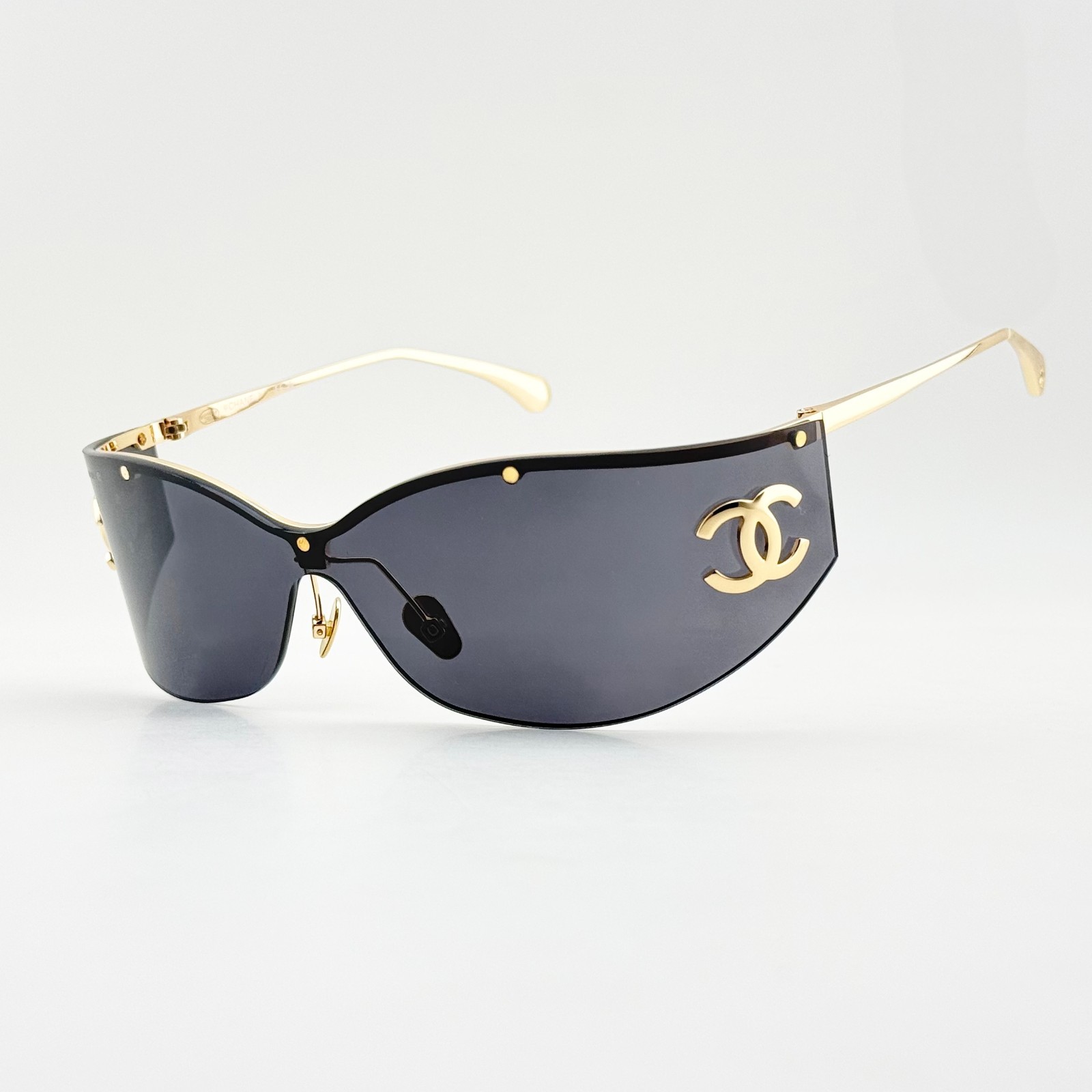 CHANEL CHA71787 Oversized Shield Sunglasses Black Lens Gold CC Logo Women