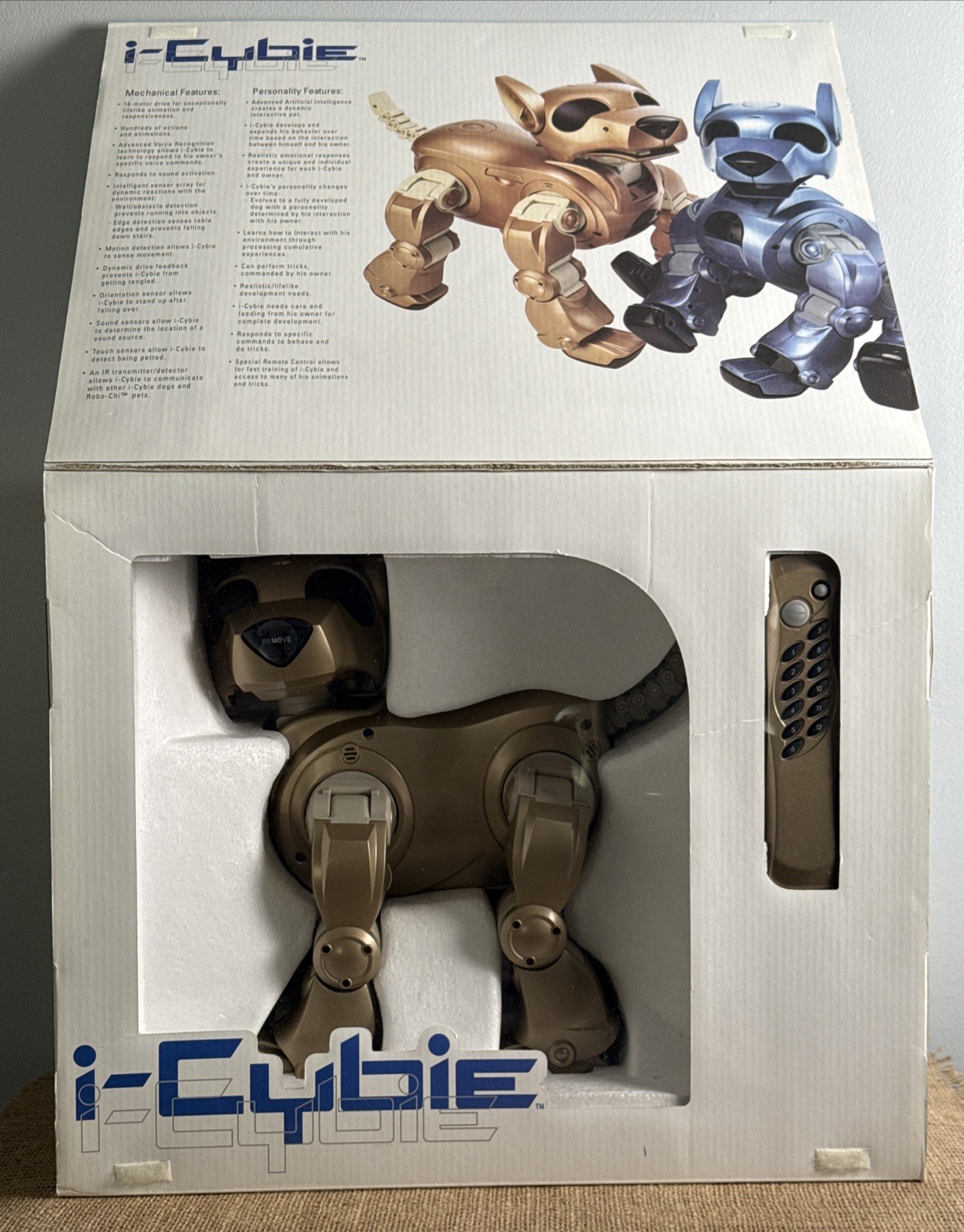 I-Cybie GOLD Robotic Dog Vintage 2001 Hasbro Tiger W/ Remote Charger NIB I-Cybie GOLD Robotic Dog Vintage 2001 Hasbro Tiger W/ Remote Charger NIB