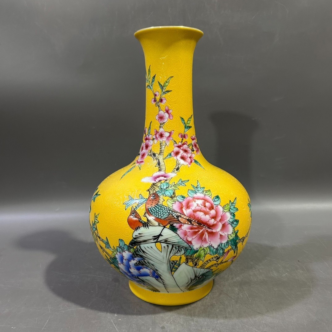Rare Chinese Collectable Art Famille Rose Porcelain Bird Shang Vase