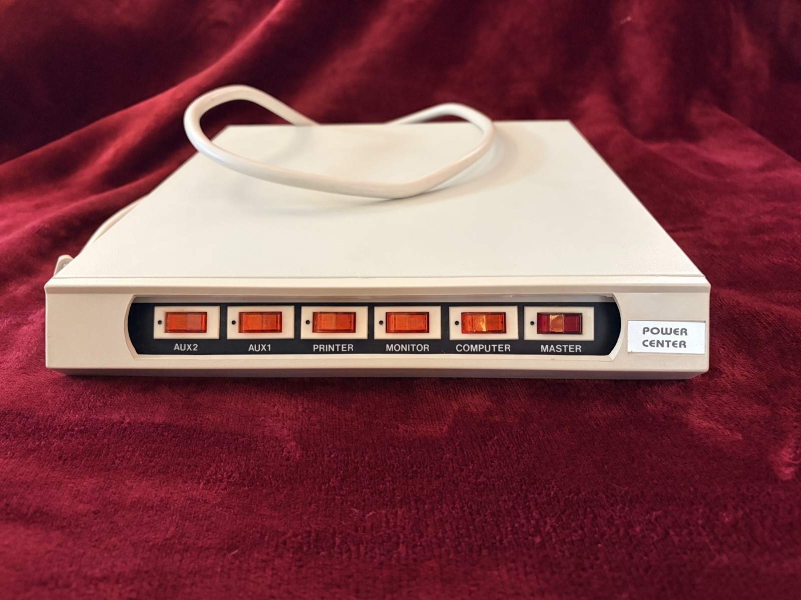 Vintage Power Tap SS-M 6M Computer Power Center Surge Protector TESTED WORKING