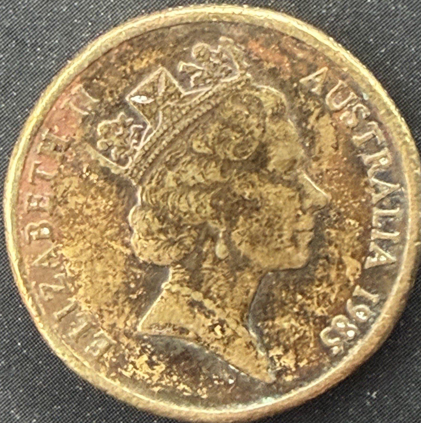 Australia 1985 Decimal $1 Coin Elizabeth II Kangaroos Aluminium Bronze