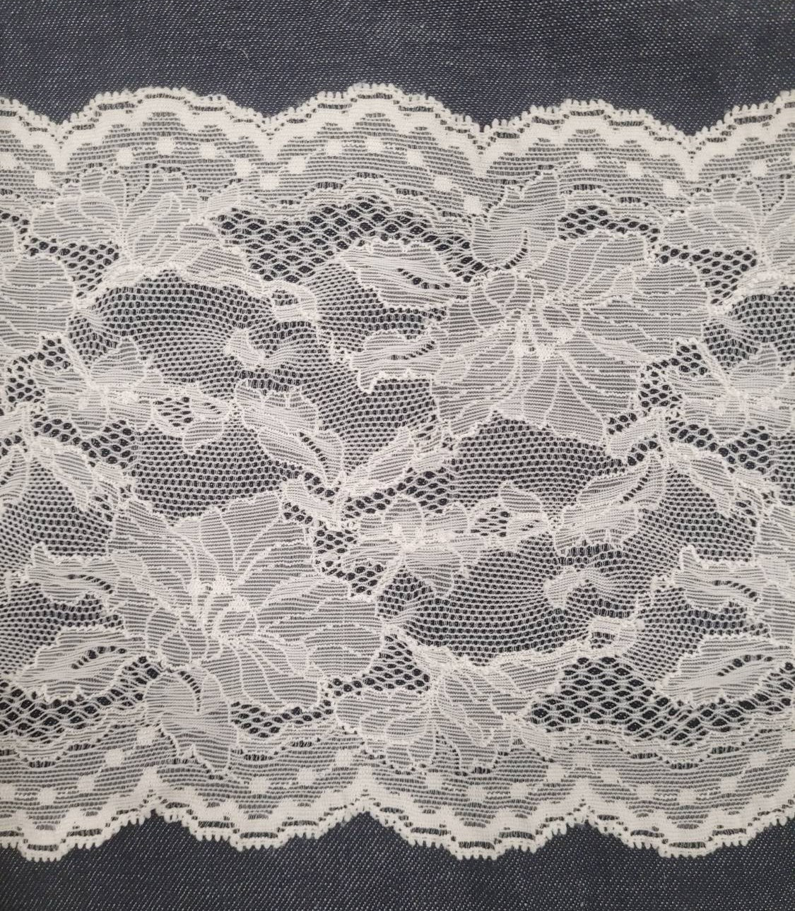 Vintage White Floral Galloon Lace Trim 6\