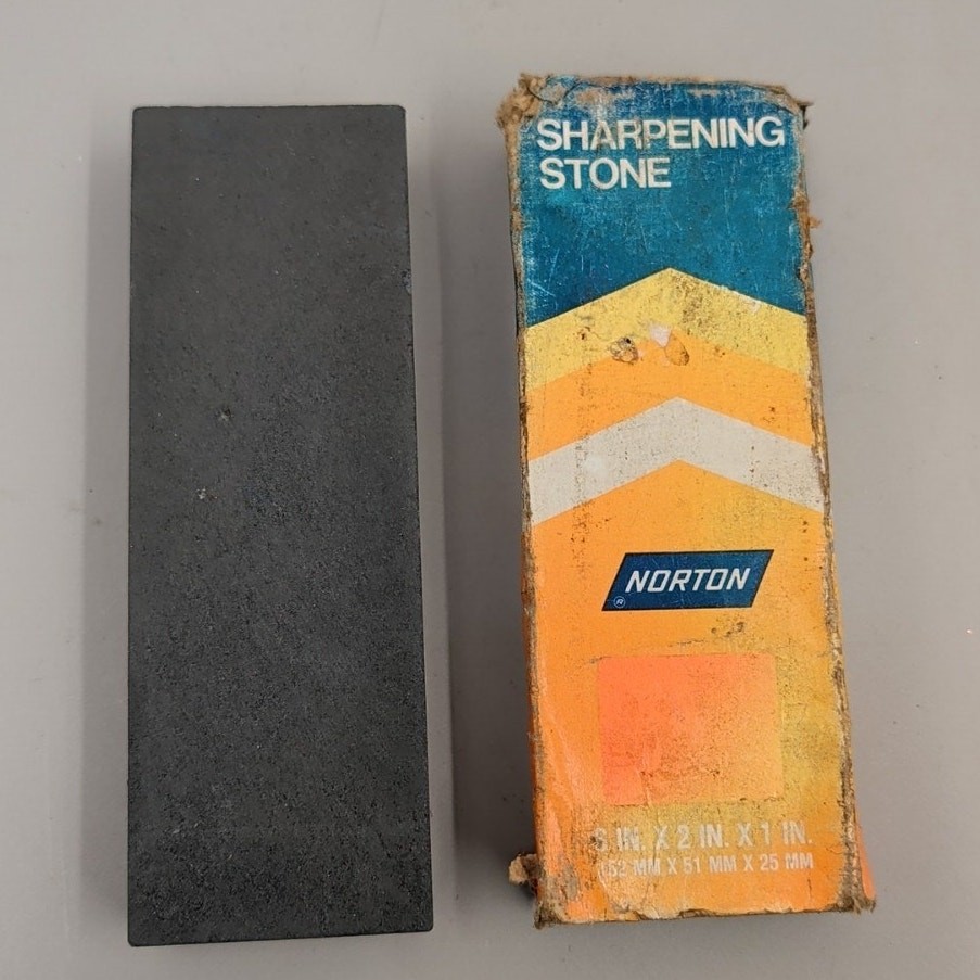 Vintage Norton Sharpening Combination Oil Stone 6 x 2 x 1” JB6 USA Vintage Norton Sharpening Combination Oil Stone 6 x 2 x 1” JB6 USA