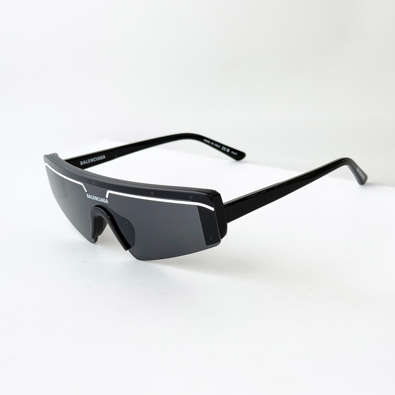 Balenciaga BB0003S 001 Shield Mask Sunglasses Black Frame Grey Lens Unisex