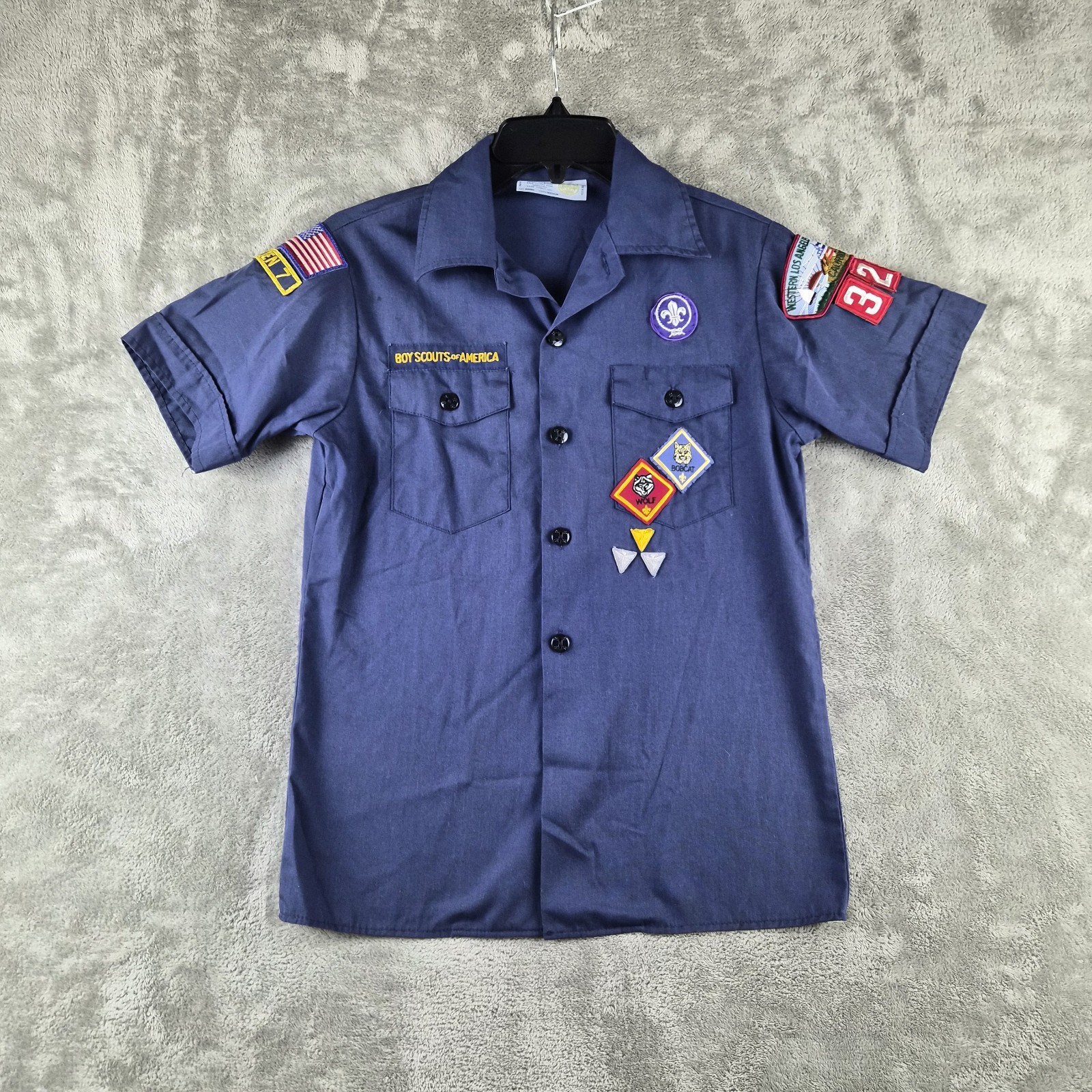 Vintage Boy Scout BSA Uniform Shirt Youth Medium Troop 320 Los Angeles Patches
