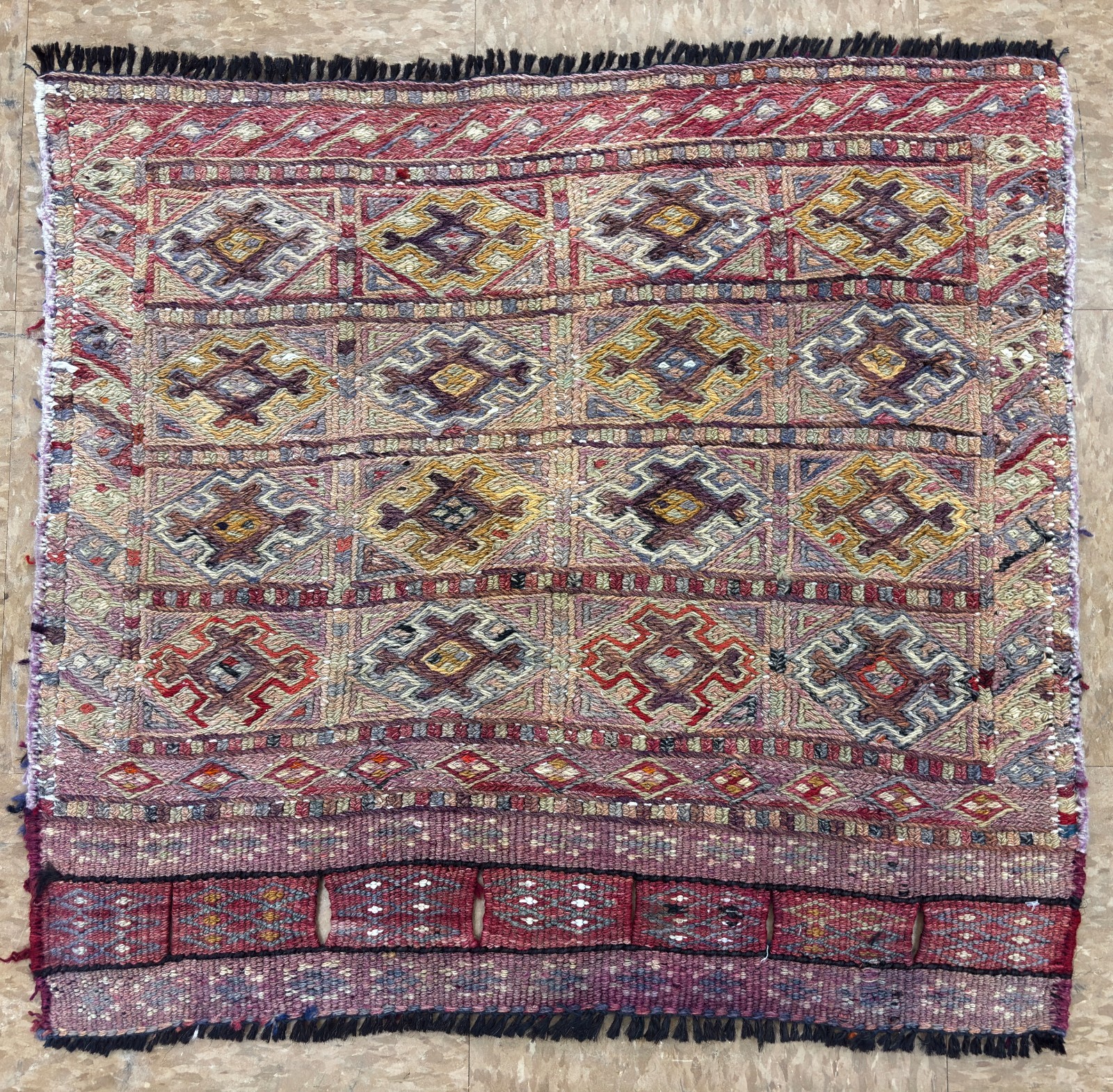 Vintage Qashqai Tribal Soumak Kilim Flatweave Handwoven Wool 2x2 Rug Area Boho