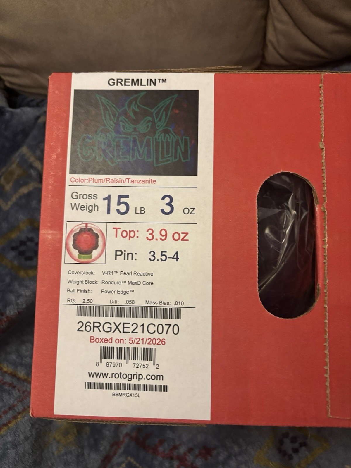 Roto Grip Gremlin bowling ball 15 LB. NEW IN BOX Roto Grip Gremlin bowling ball 15 LB. NEW IN BOX
