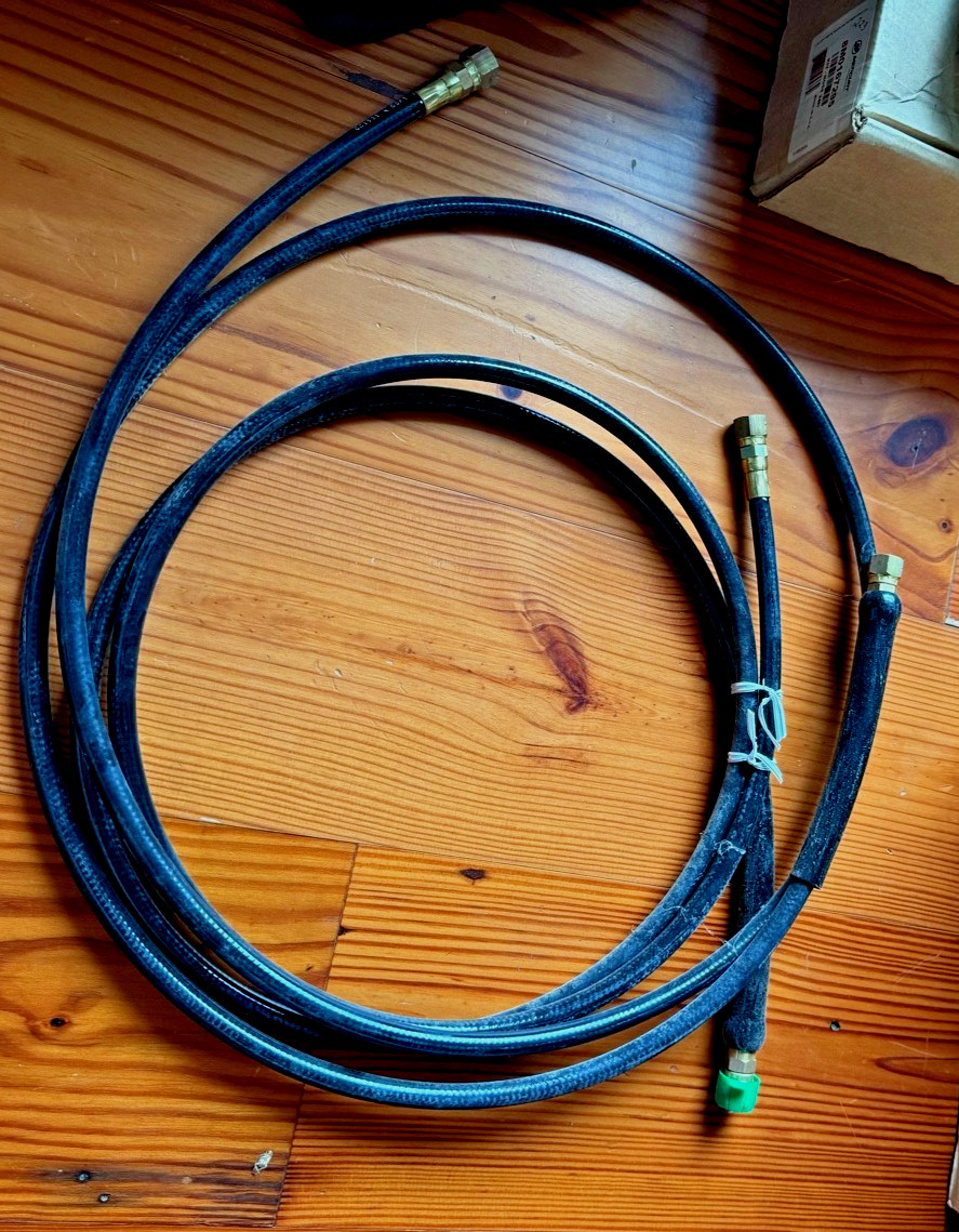 Dometic SeaStar HO5108 Hydraulic Steering Hose Kit 2 x 8' New Open Box OEM
