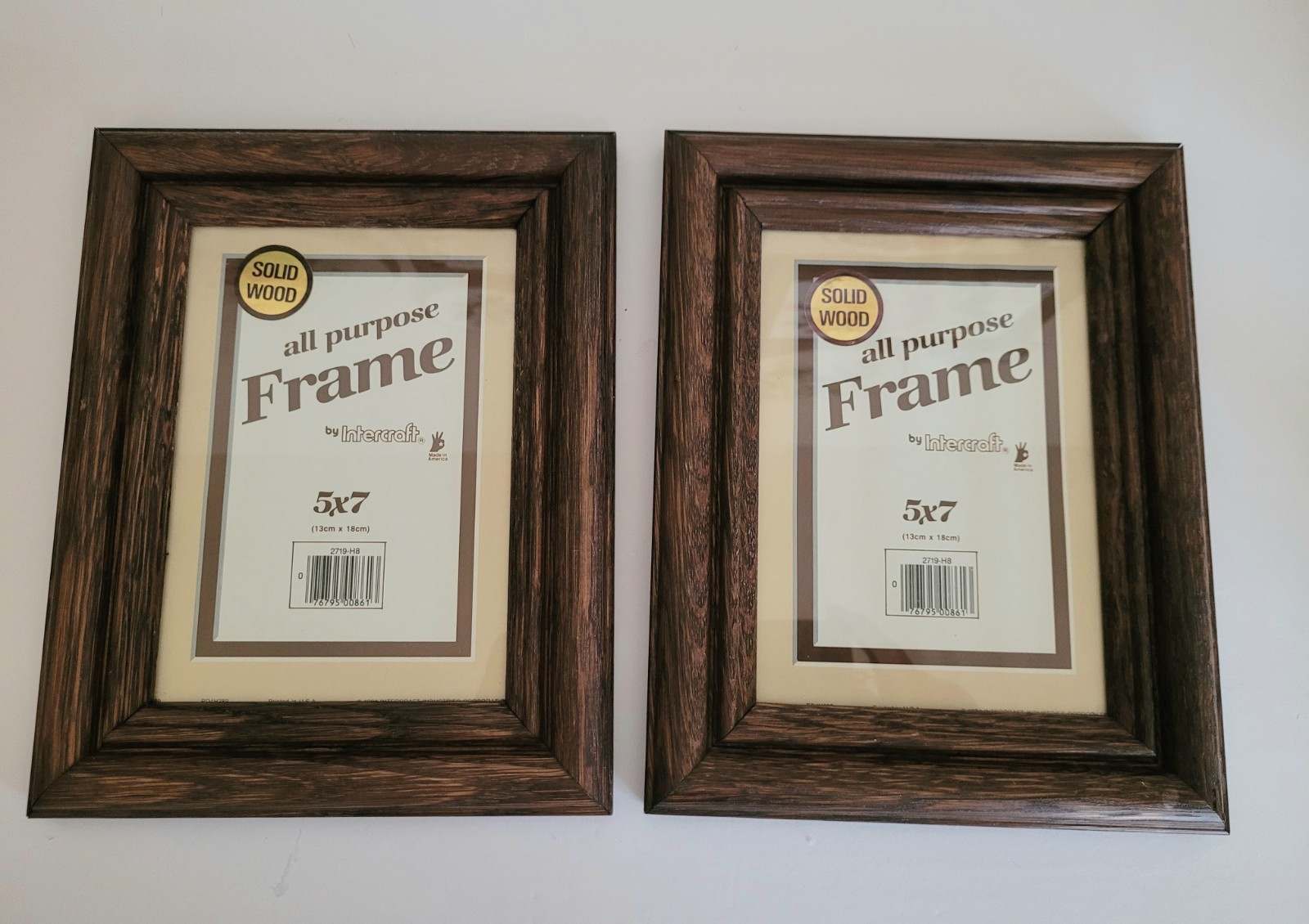 VTG 1984 NOS Dark Brown Solid Wood Picture 5x7 Photo Frame W/Glass PAIR Nice VTG 1984 NOS Dark Brown Solid Wood Picture 5x7 Photo Frame W/Glass PAIR Nice
