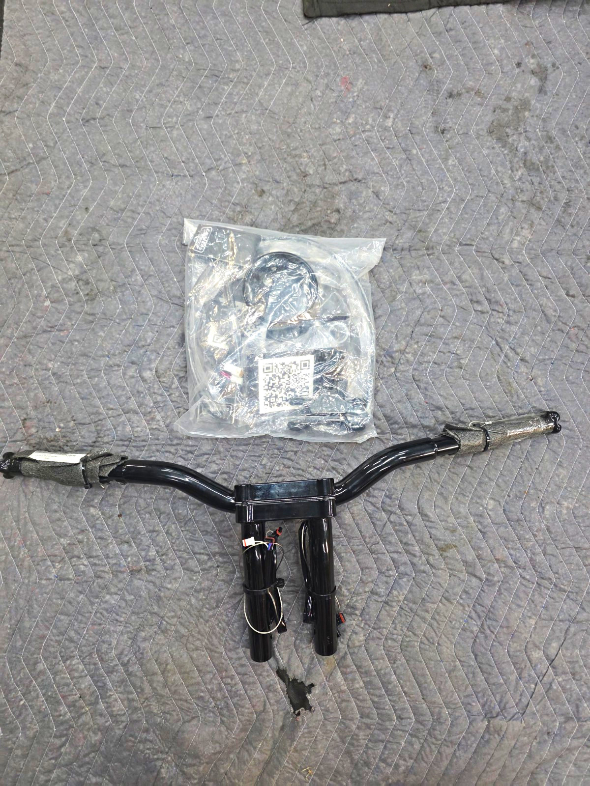 NEW DOMINATOR INDUSTRIES 10 T Bars for HARLEY DAVIDSON LOW RIDER S WITH KIT NEW DOMINATOR INDUSTRIES 10 T Bars for HARLEY DAVIDSON LOW RIDER S WITH KIT