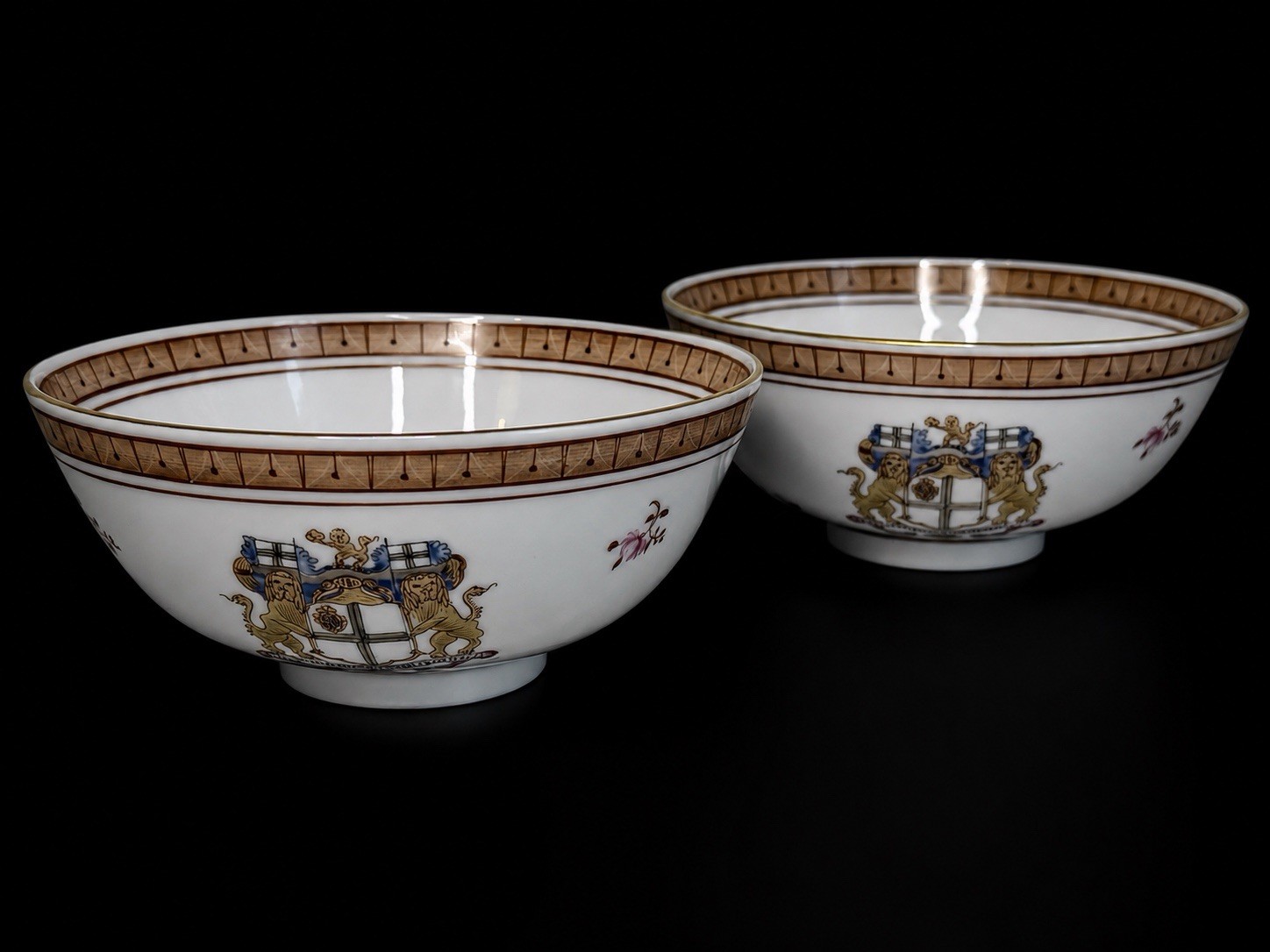 Pair Antique Chinese Export Porcelain Armorial Bowls British East India Co 19thC