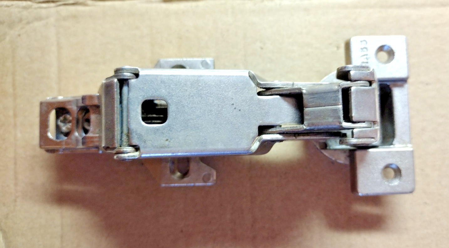 1 Grass Austria 1203 2625110 Slide-On Hinge Full Overlay 170 degree Self Close 1 Grass Austria 1203 2625110 Slide-On Hinge Full Overlay 170 degree Self Close