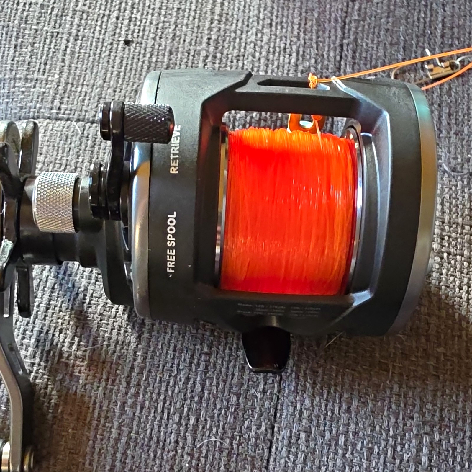 PENN Warfare 15LW Levelwind Trolling Reel Left Hand Star Drag 5.1:1 15lb PENN Warfare 15LW Levelwind Trolling Reel Left Hand Star Drag 5.1:1 15lb