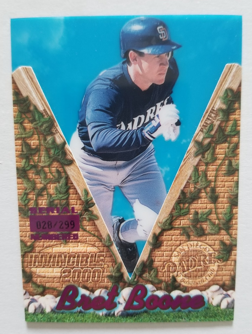 2000 Pacific Invincible Brett Boone #122 Holographic Purple /299 2000 Pacific Invincible Brett Boone #122 Holographic Purple /299