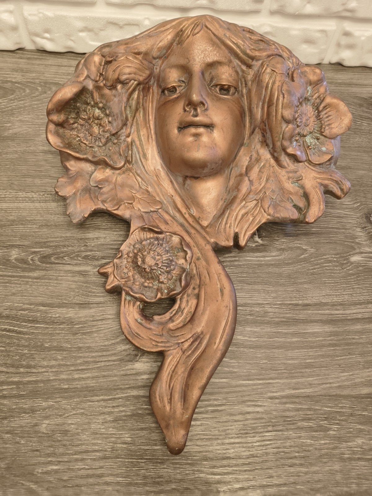 Large Antique Victorian Art Nouveau Lady Goddess Face Wall Pocket Large Antique Victorian Art Nouveau Lady Goddess Face Wall Pocket