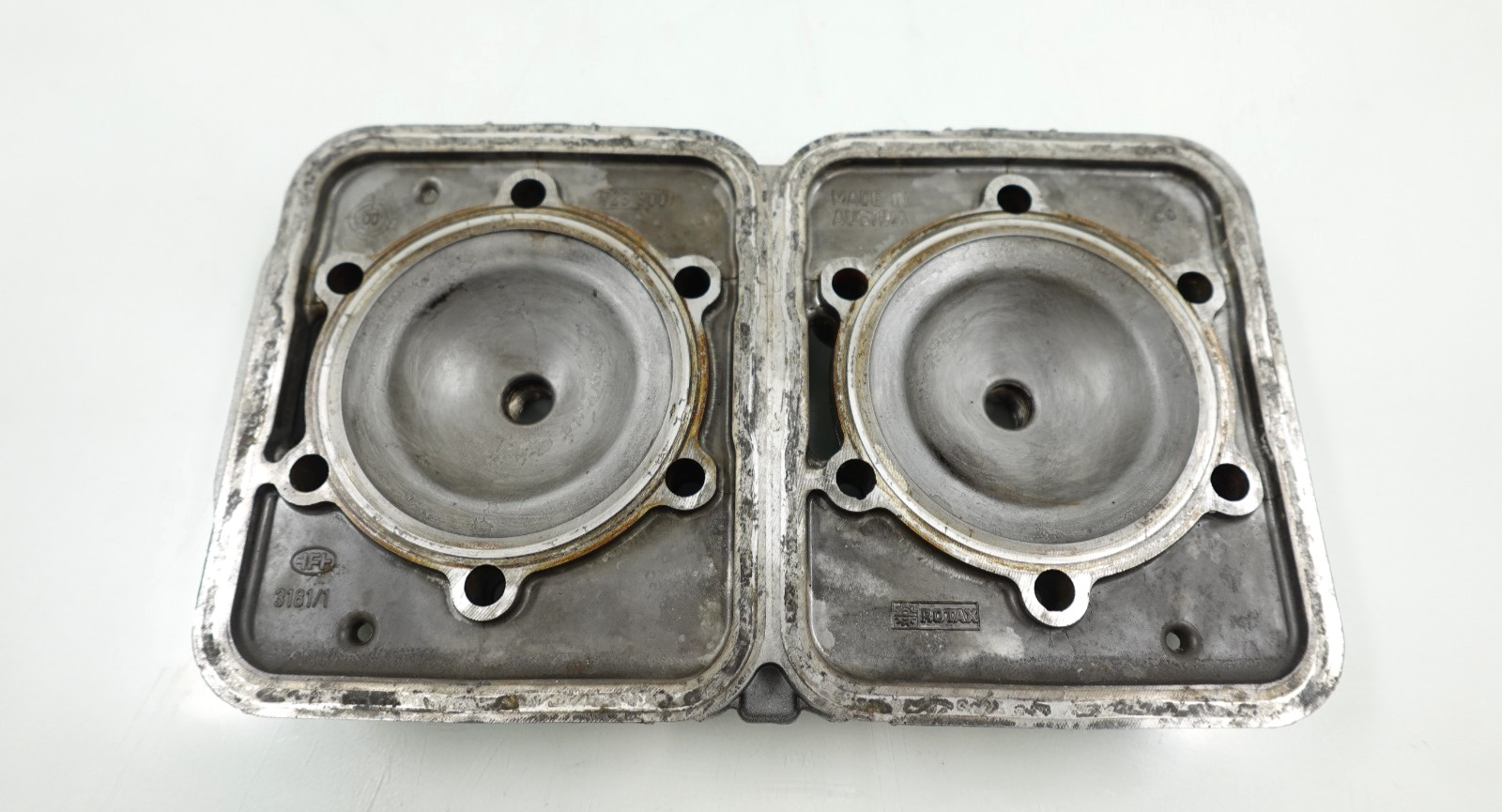 GOOD 1999-2002 Sea-Doo GTX RFI & GSX RFI 800 OEM Cylinder Head 290923308