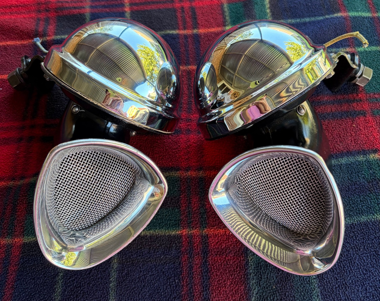 vintage, original -1933-1934 FORD DELUXE HORNS & BRACKETS--SPARTON CL-4