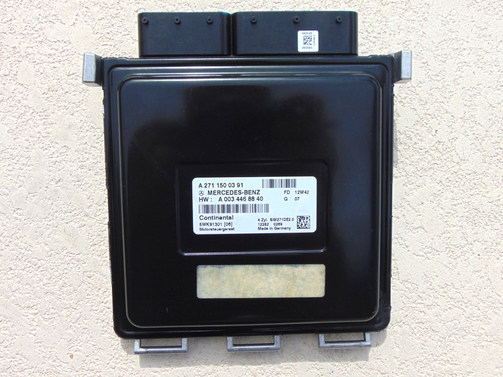12-15 Mercedes W204 C250 3.0L ECU ECM Engine Control Module A2711500391 12-15 Mercedes W204 C250 3.0L ECU ECM Engine Control Module A2711500391