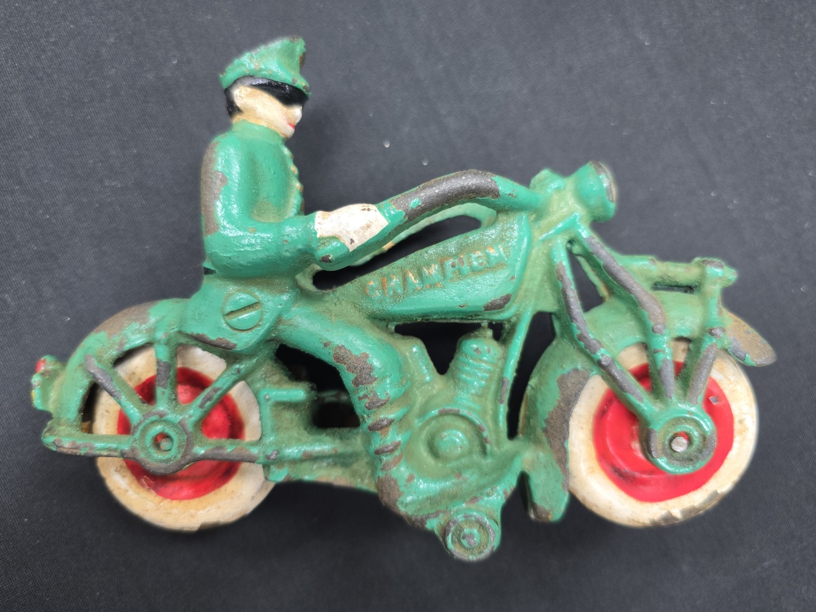 VINTAGE 1930\'S CAST IRON GREEN CHAMPION SOLO POLICE MOTORCYCLE 6 1/2 Inches
