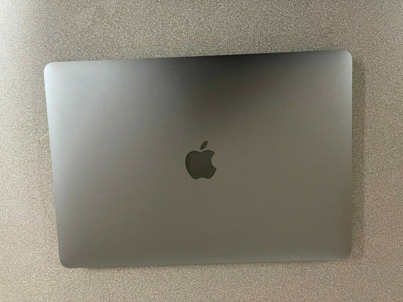 2017 Apple Macbook Pro 13\