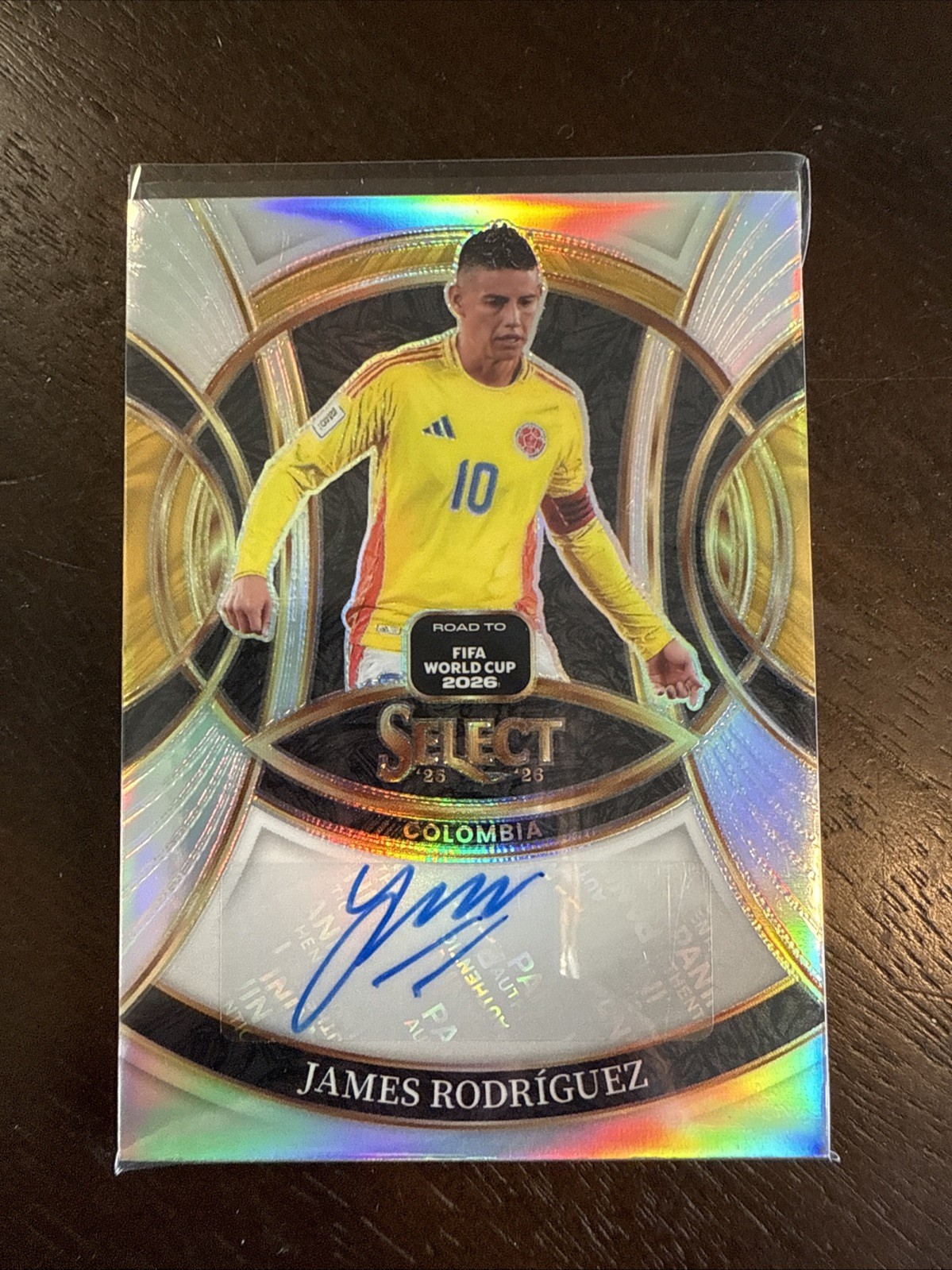 Panini Select Road to FIFA World Cup 2026 Signatures S-JR James Rodriguez Auto Panini Select Road to FIFA World Cup 2026 Signatures S-JR James Rodriguez Auto