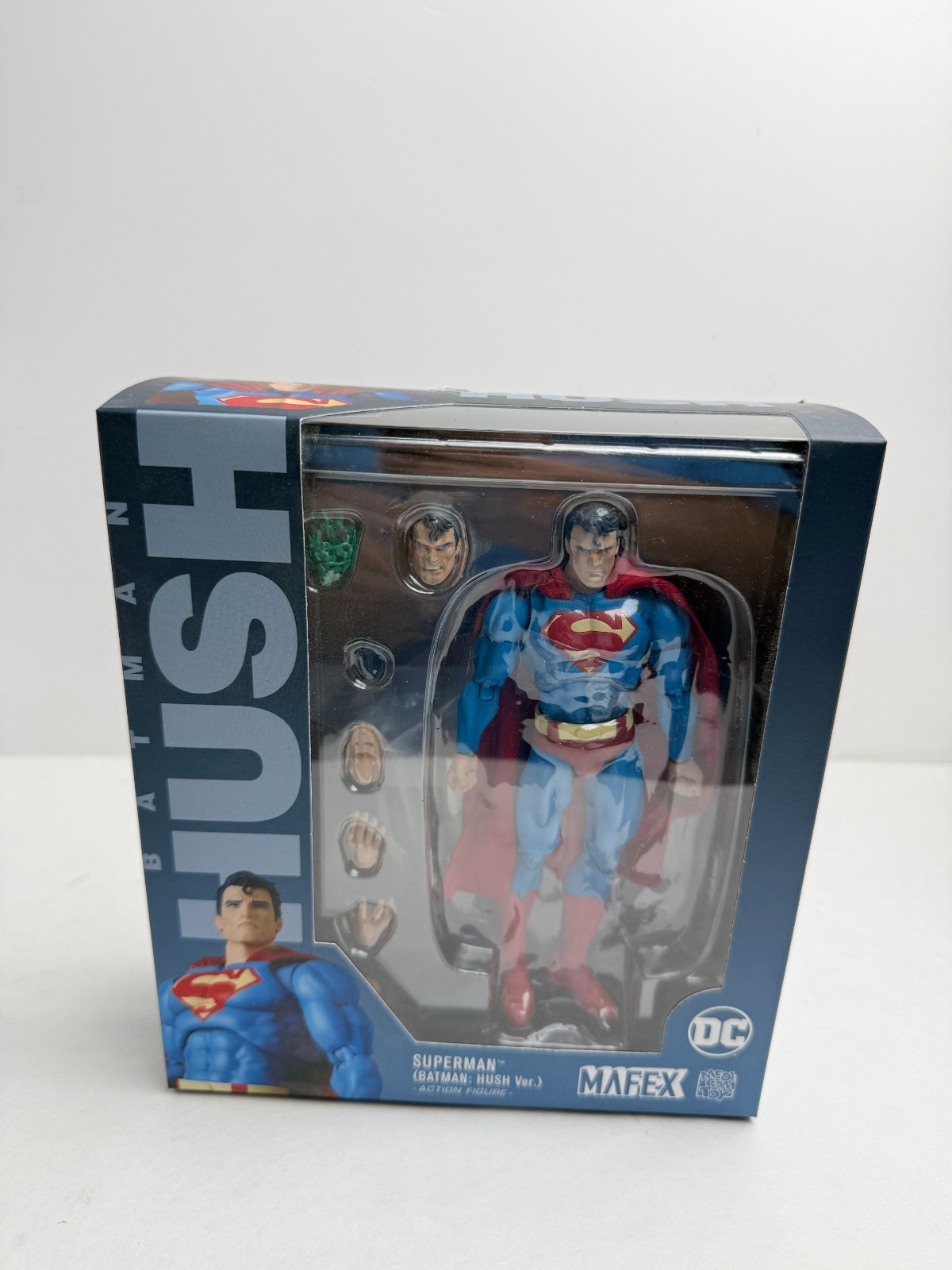 Mafex No.117 Superman (Batman: Hush Ver.) Medicom Toy Action Figure New Mafex No.117 Superman (Batman: Hush Ver.) Medicom Toy Action Figure New