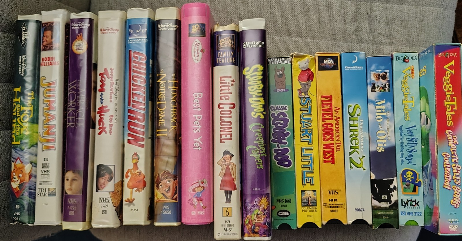 16 TAPE VHS LOT
