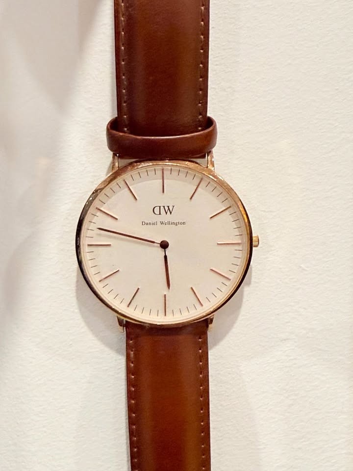 DW Daniel Wellington Classic St Mawes 40mm – Rose Gold / Brown Leather