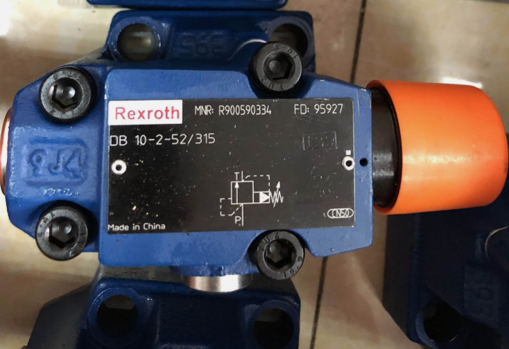 1pcs for R900590334 DB10-2-5X/315 valve &amk