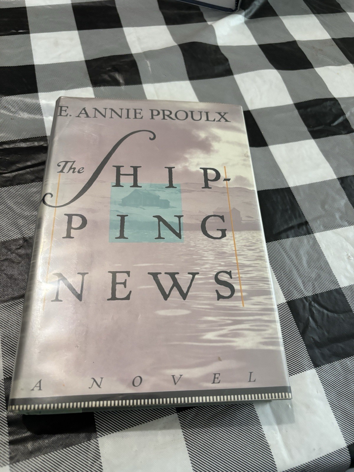Annie Proulx, The Shipping News First Edition, VG Annie Proulx, The Shipping News First Edition, VG