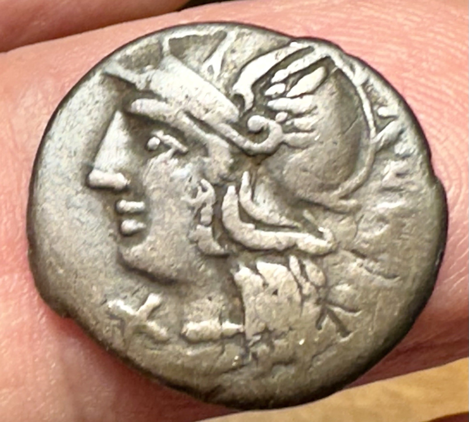 Roman Republic M Baebius Tampilus AR Denarius Apollo Quadriga 137BC 3.63g