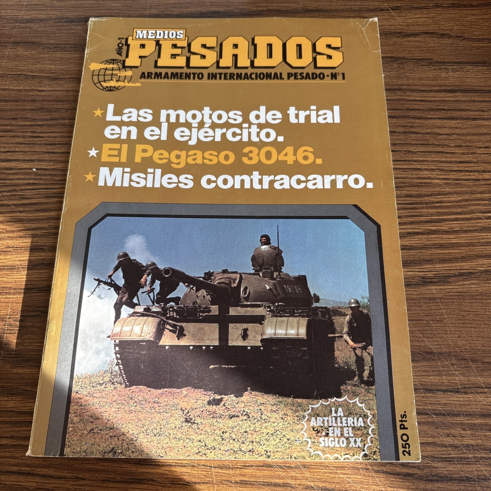 VTG First Issue 1981 Medios Pesados Tanks Heavy Weapons: El Pegaso 3046 Vehicle