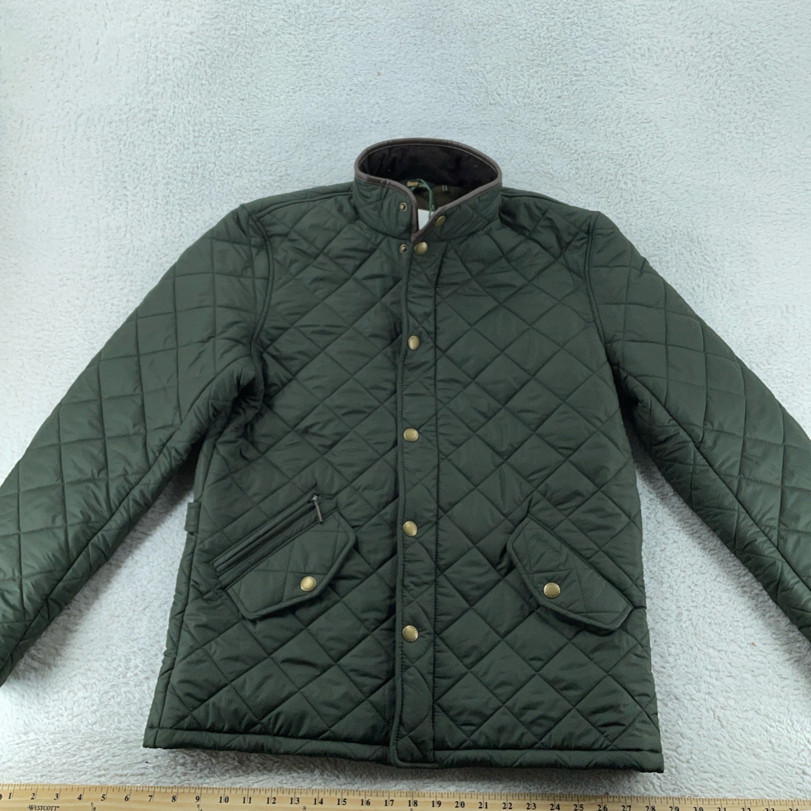 Barbour Powell Quilted Jacket Mens Medium Sage Green Snap Button MQU0281GN72 Barbour Powell Quilted Jacket Mens Medium Sage Green Snap Button MQU0281GN72