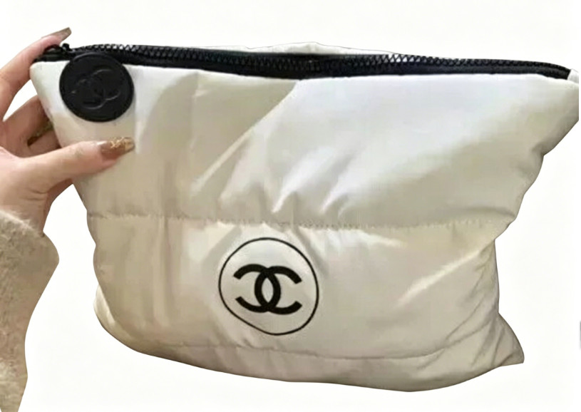 Puffy Makeup Bag NEWChan Beauty Gift Pouch WHite Clutch Cosmetic Case Puffy Makeup Bag NEWChan Beauty Gift Pouch WHite Clutch Cosmetic Case